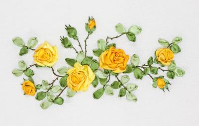 вышивка лентами Желтые розы