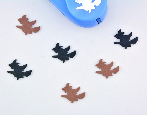 Фигурный дырокол 2.5 см Ведьмочка