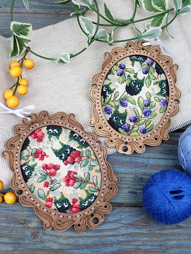 Миниатюра. Черничный лес