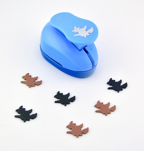 Фигурный дырокол 2.5 см Ведьмочка