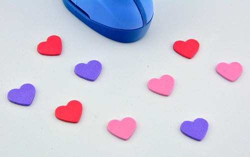 Фигурный дырокол 1.6 см Сердце