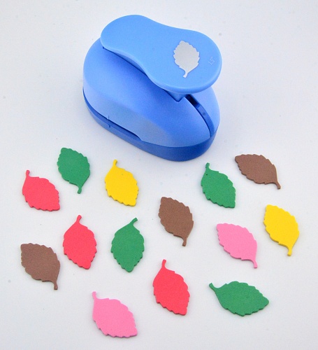 Фигурный дырокол 3,7 см Листик-2