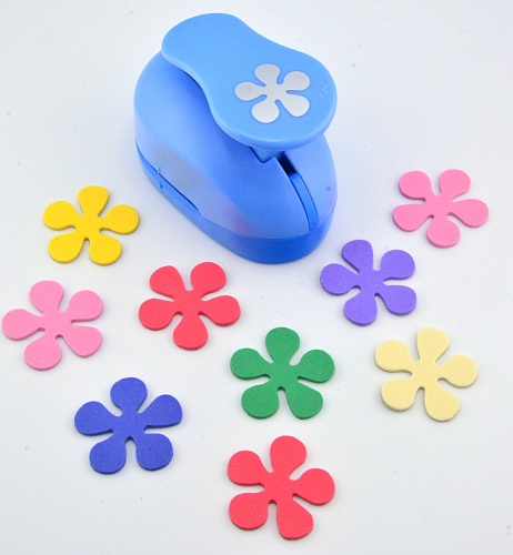 Фигурный дырокол 3,7 см Пятилистник