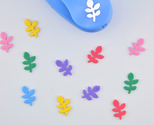 Фигурный дырокол 1.6 см Веточка