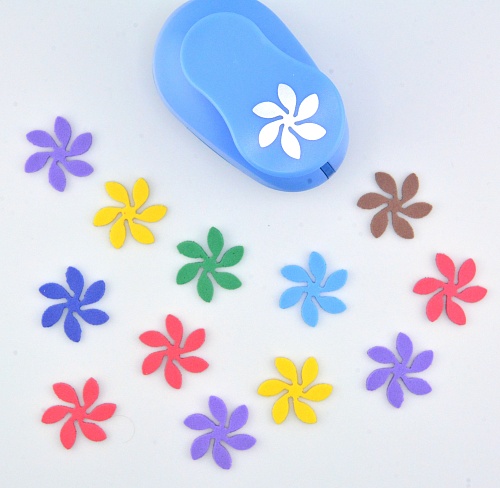 Фигурный дырокол 2,5 см Цветок