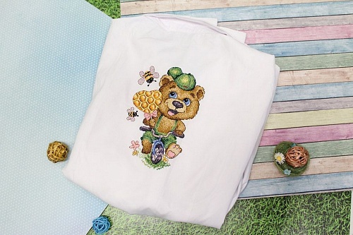 Озорной мишка