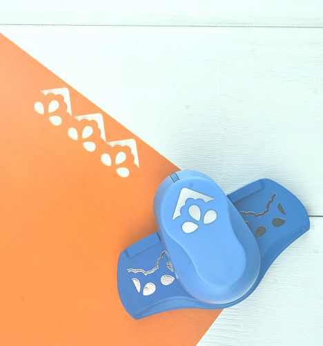 Дырокол для декора края 2.5 см Лепестки-2