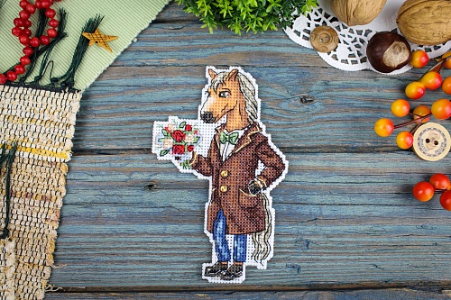 Конь в пальто