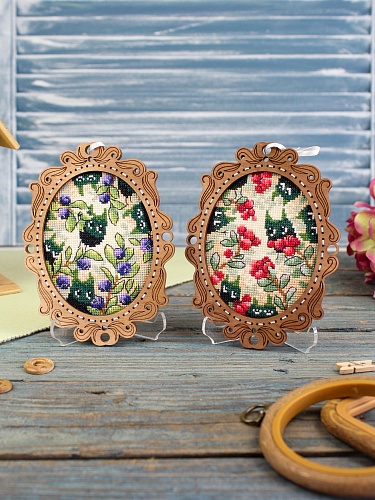 Миниатюра. Черничный лес