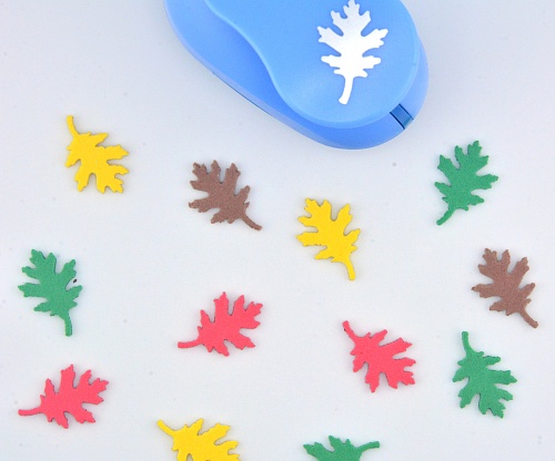 Фигурный дырокол 2,5 см Листик