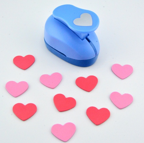 Фигурный дырокол 2,5 см Сердце