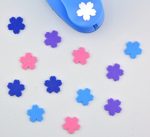 Фигурный дырокол 1.6 см Сакура