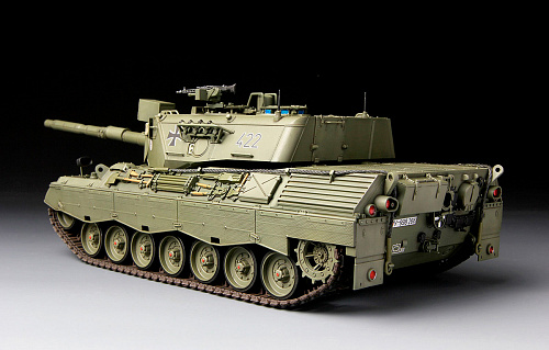 Танк German Main Battle Tank Leopard 1 A3/A4