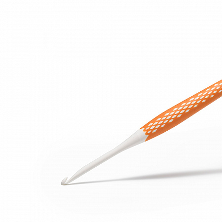 Крючок для вязания Ergonomics пластиковый d 4,5 мм 16 см