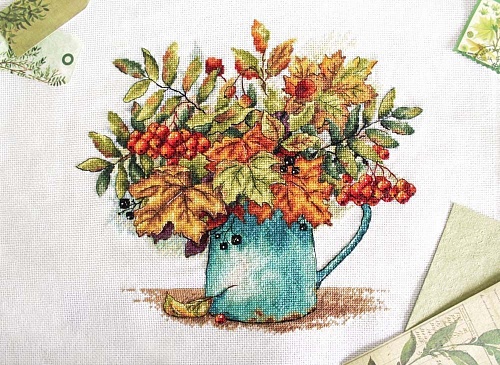 Алые гроздья рябины