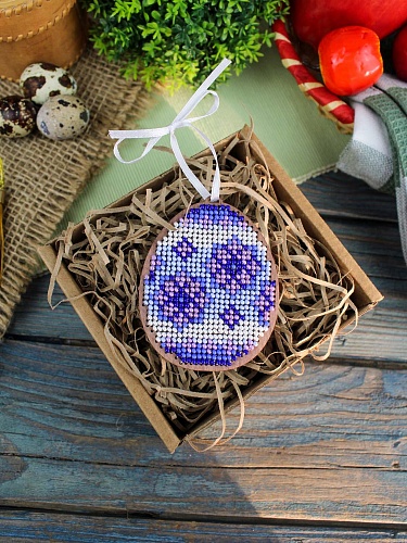 Сиреневые узоры. Яйцо