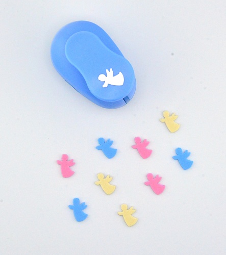 Фигурный дырокол 1.6 см Ангелочек