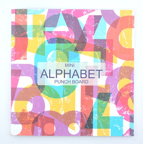 Фигурный дырокол Латинский алфавит + цифры