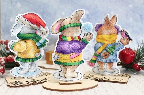 Зайка с птичкой