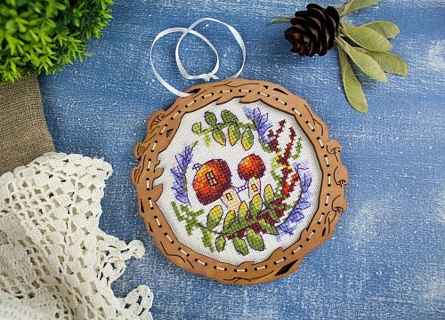 Миниатюра. Грибной домик