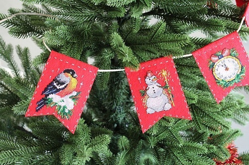 Гирлянда «Новогоднее настроение» (7 флажков)