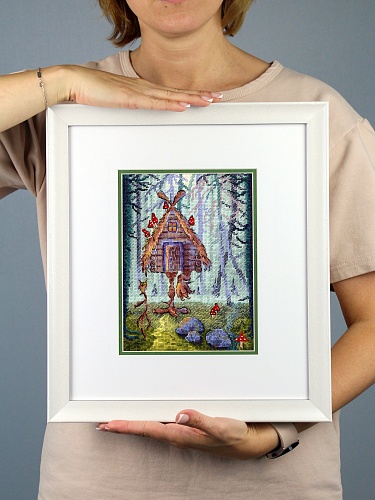 Необычная избушка