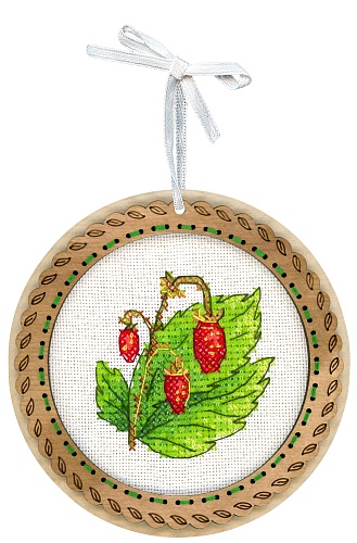 Миниатюра. Дачные ягоды. Земляника