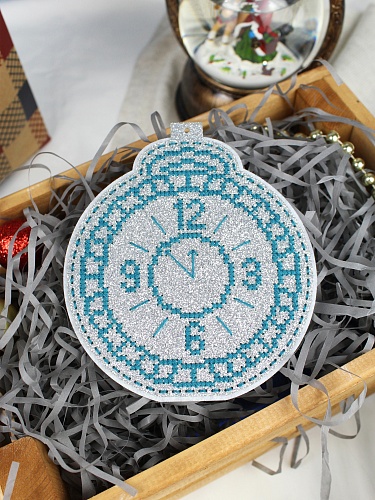 Новогодняя игрушка Скоро полночь