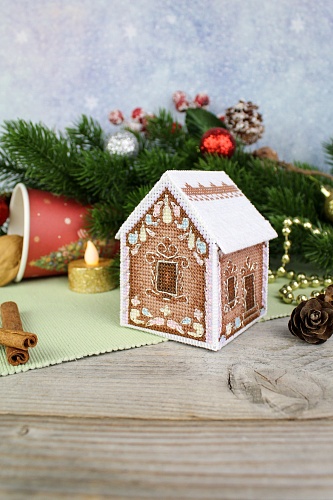Объёмная игрушка. Пряничный домик