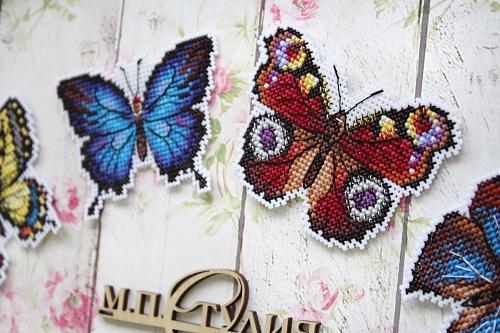 Яркие бабочки. Магниты
